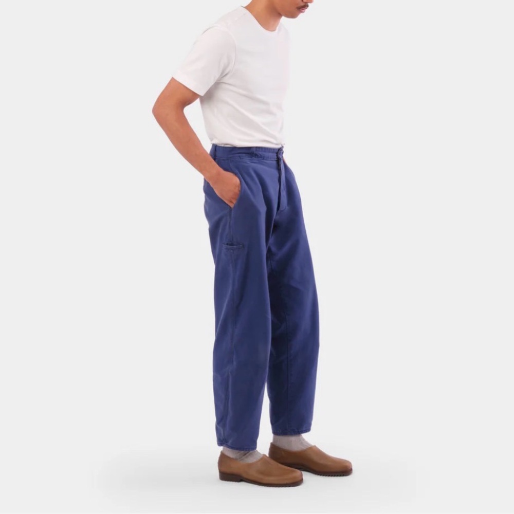 LE LABOUREUR X GARDENHEIR FRENCH COTTON FARM PANT IN STONEWASHED NAVY